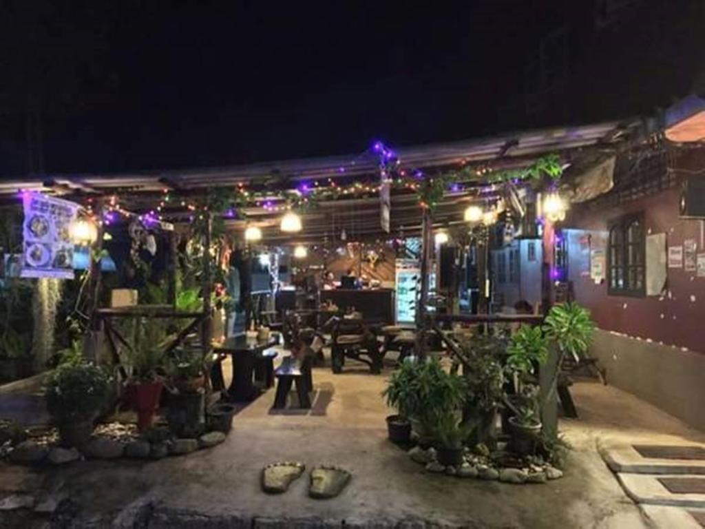 Sangjun Guesthouse Trat Extérieur photo