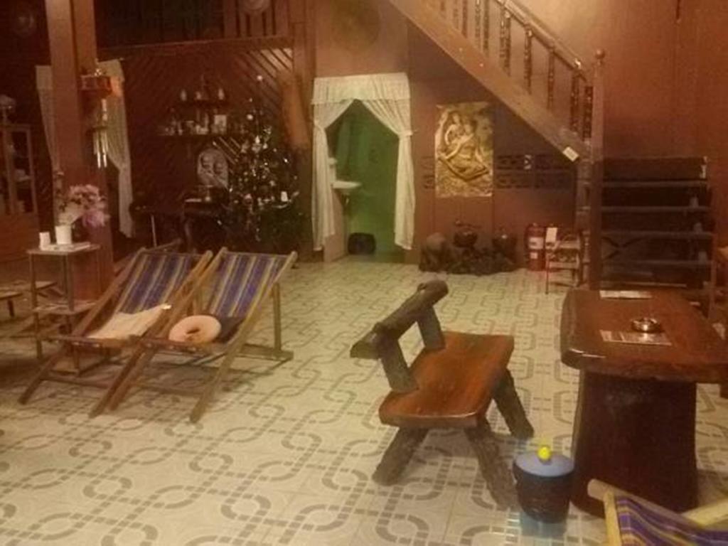 Sangjun Guesthouse Trat Extérieur photo