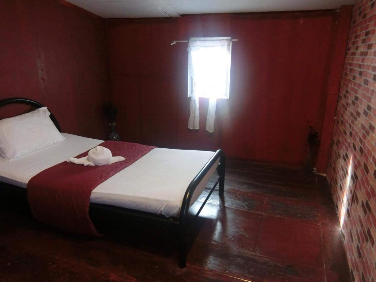 Sangjun Guesthouse Trat Extérieur photo