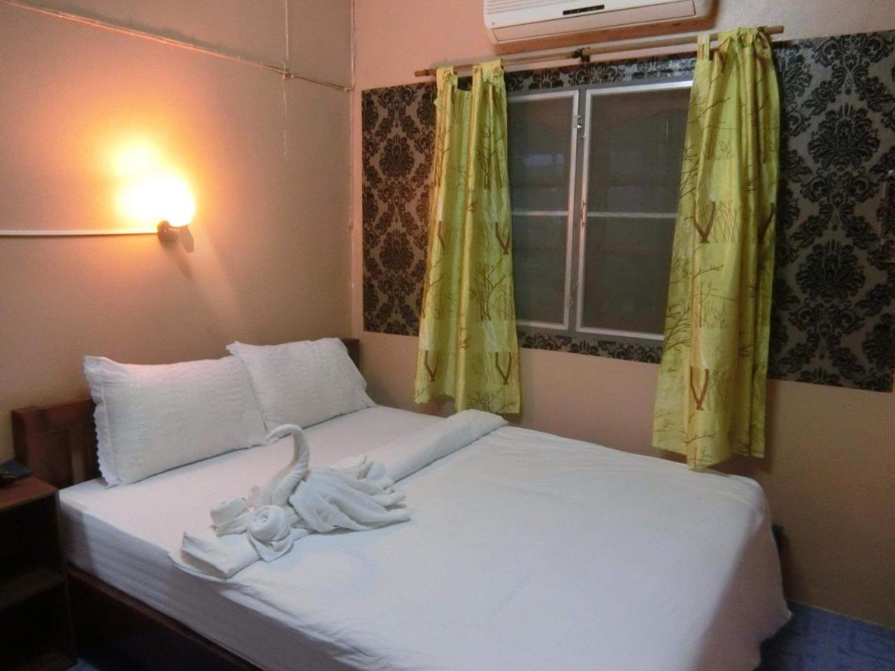 Sangjun Guesthouse Trat Extérieur photo