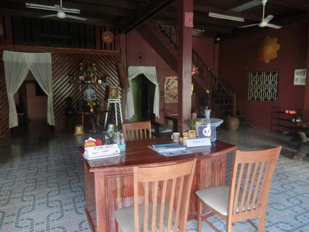 Sangjun Guesthouse Trat Extérieur photo